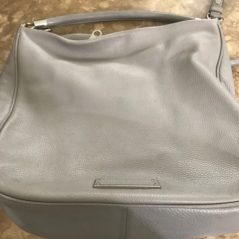Hand bag